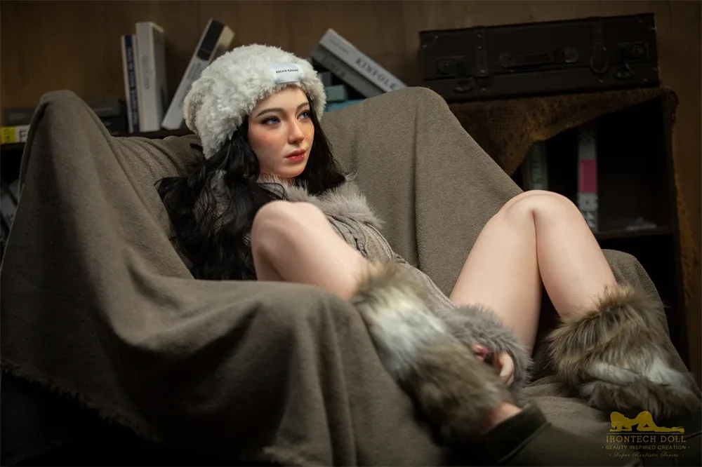 IR-165 S22 Maria -1 Silicone 165cm Nature F-Cup MMI Sex Dolls view 5